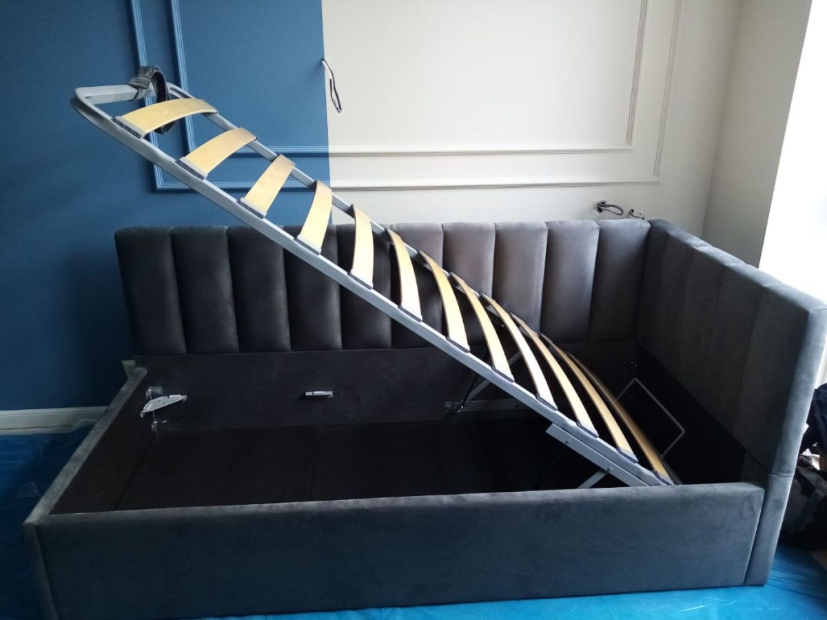 Кровать угловая Лэсли интерьерная +основание/ПМ/бельевое дно (80х200) | фото 3