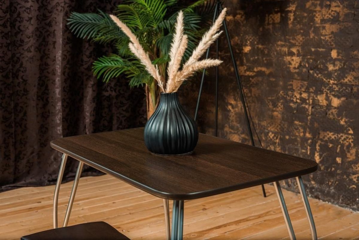 Стол обеденный на металлическом основании | фото 2