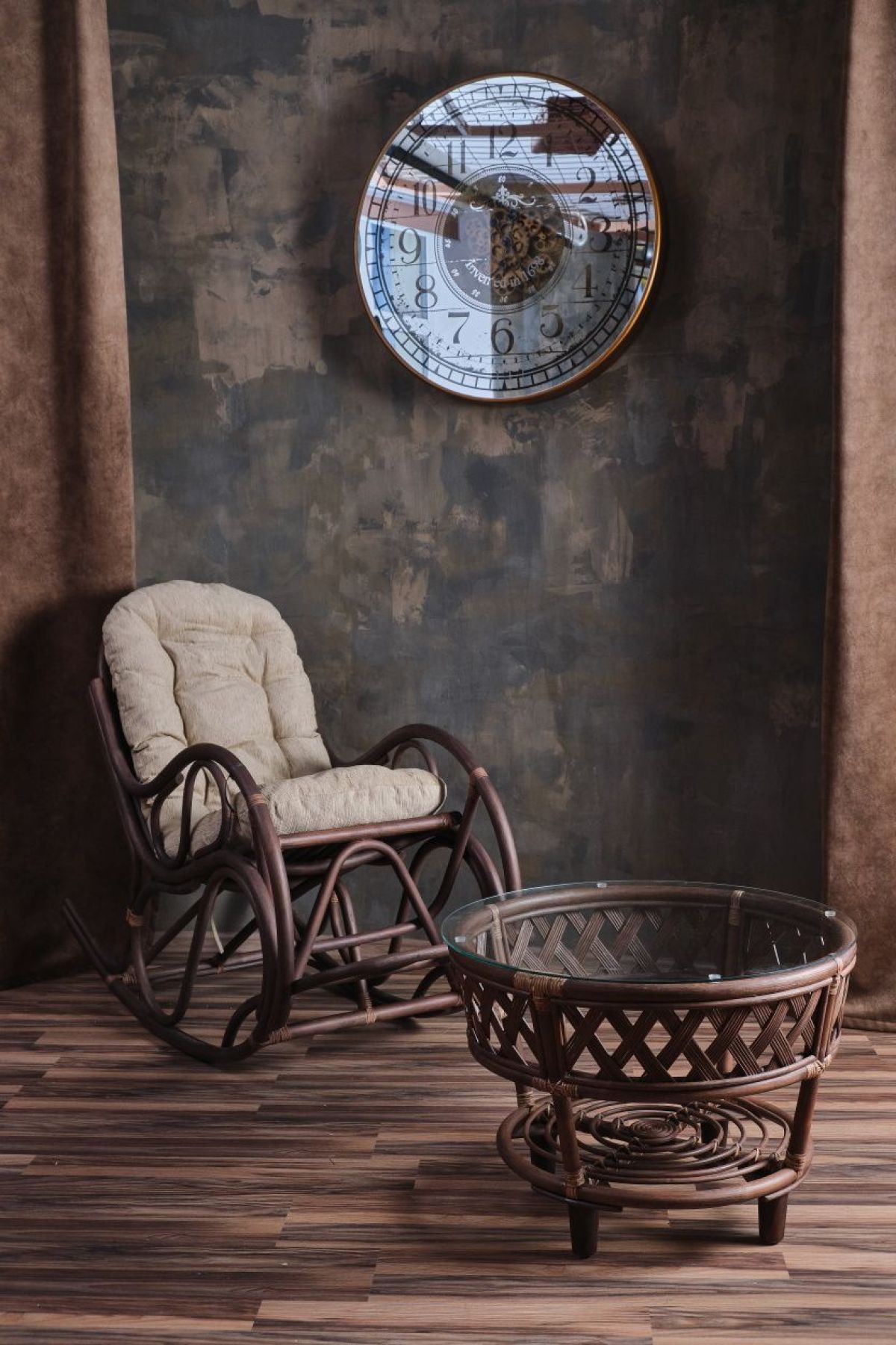 Кресло - качалка 05/05 с подушкой (Орех матовый) Разборное/в коробке | фото 3